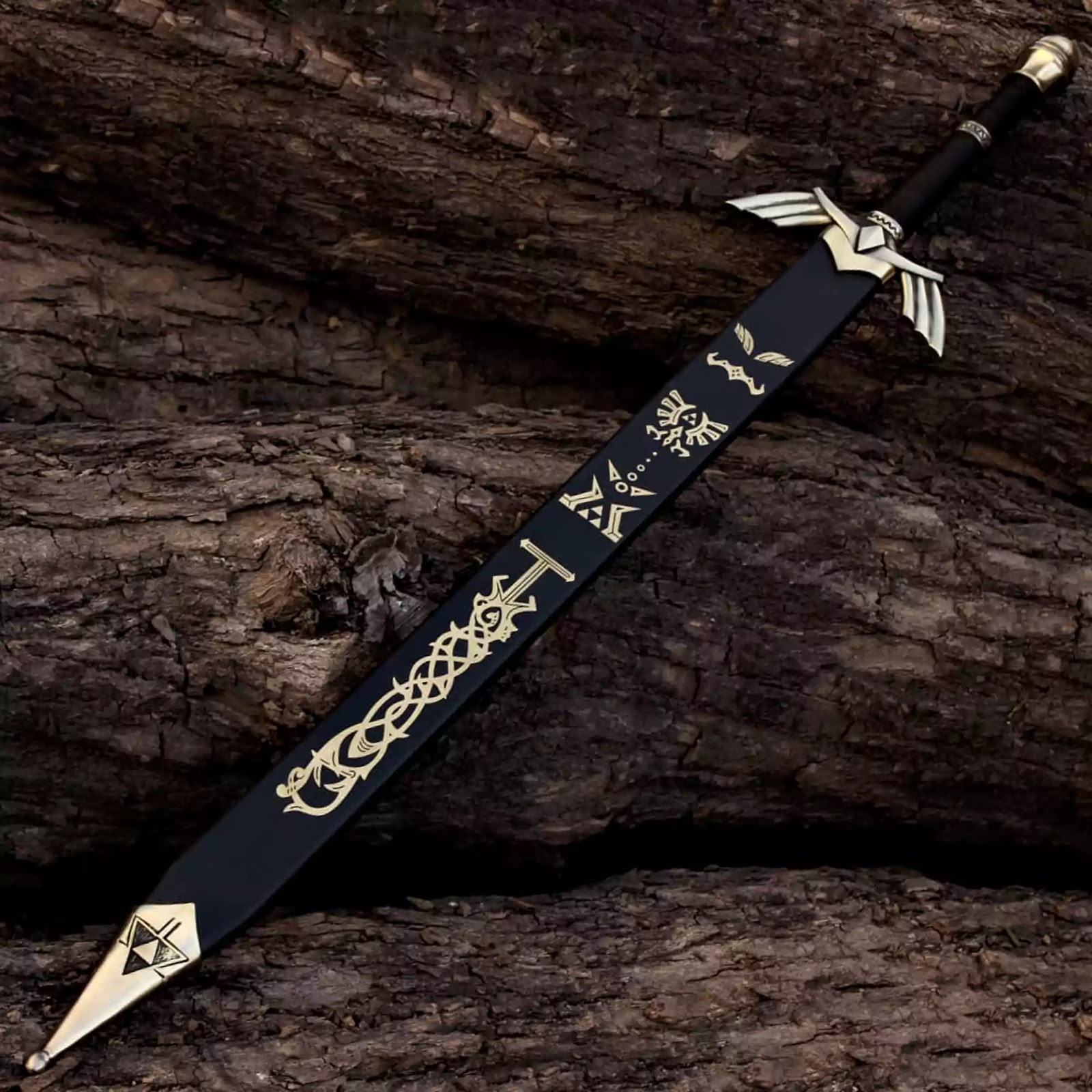 Legend of Zelda Master Sword Replica, Handmade Link Sword, Stainless Steel Fantasy Display Sword, Movie Sword Replica, Cosplay Collectible