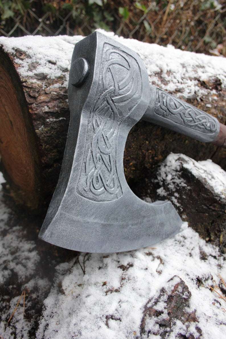 Assassin's Creed Valhalla Eivor Viking axe replica
