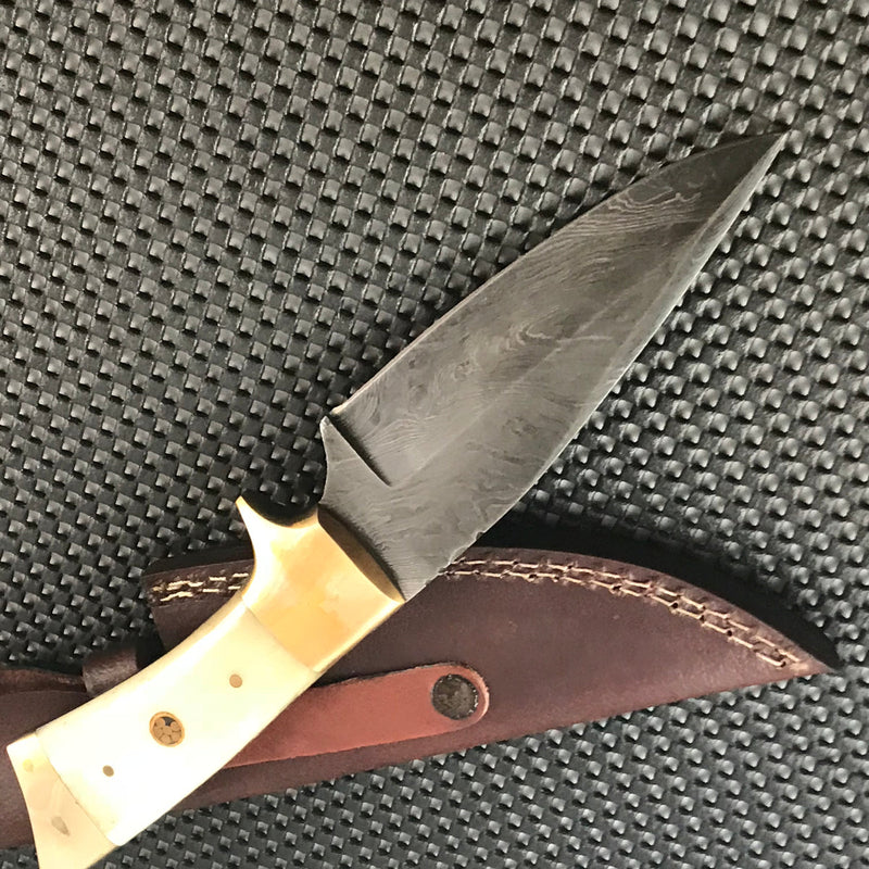 10-inch custom Damascus hunting knife with buffalo horn handle