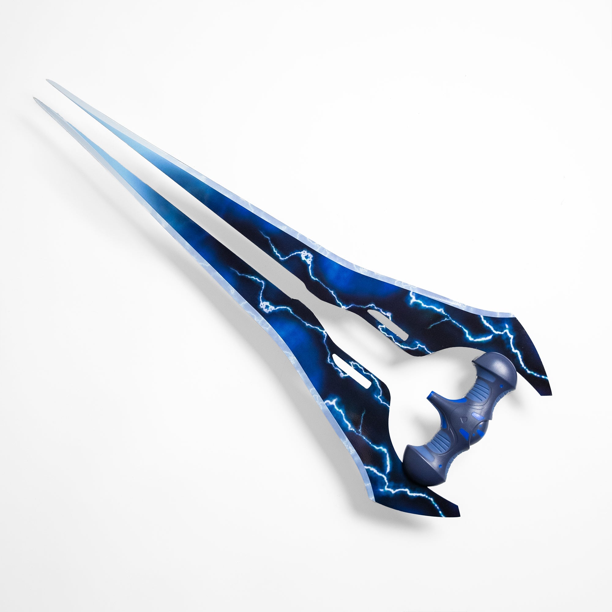 Halo 5 Dual Energy Blade replica with wall mount plaque