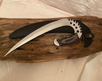The Chronicles of Riddick Riddick Ulak saber claws replica