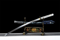 Ghost of Tsushima Jin Sakai katana replica with Sakai clan tsuba