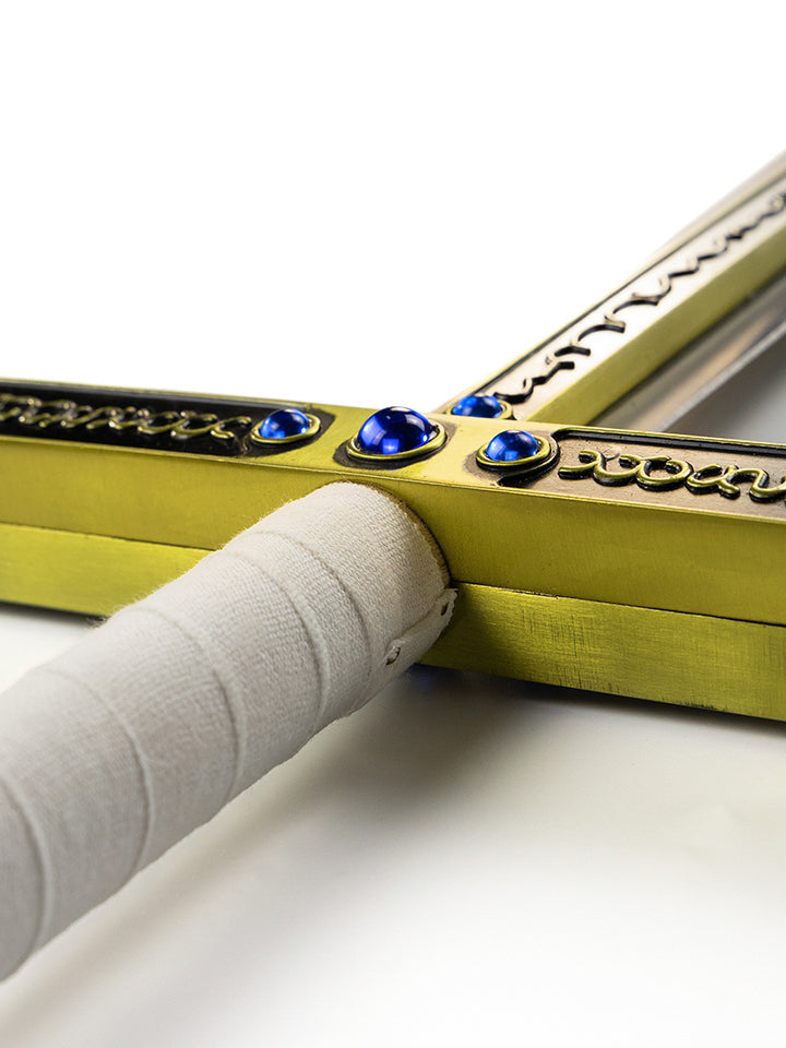 Full-scale One Piece Mihawk Yoru sword replica with black finish and gold guard